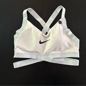 Nike sports bra NWT white with off white straps Med